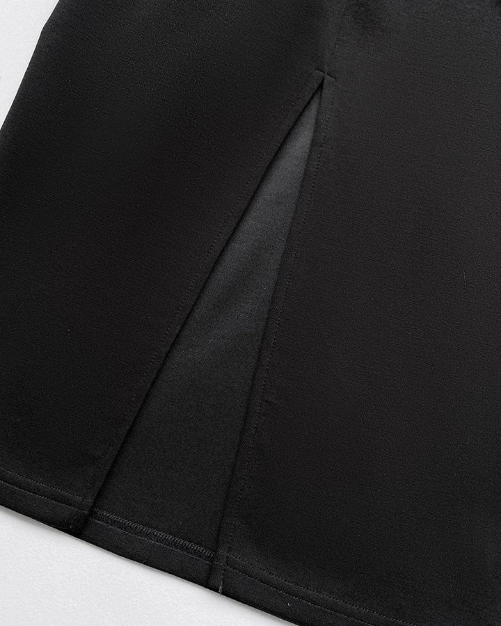 Sukienka imprezowa z prześwitującej siateczki z tyłu i zapięciem na suwak